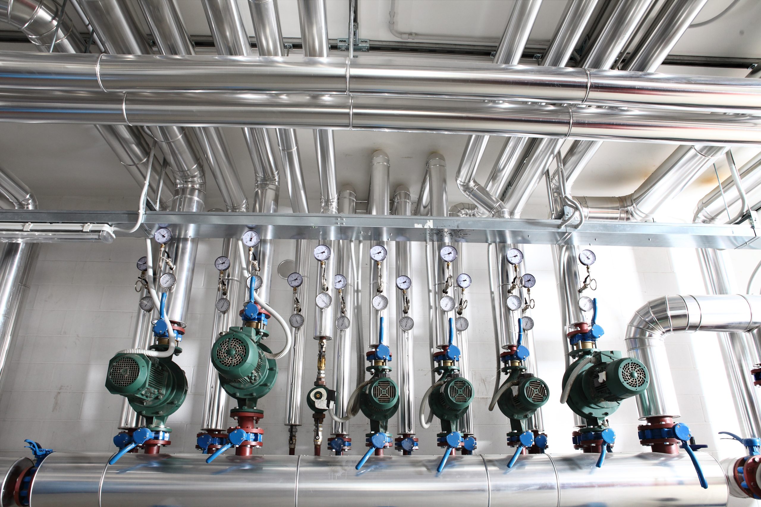 Monad Services - HEAT TRACE AND INSULATION SOLUTMonad Services - HEAT TRACE AND INSULATION SOLUTIONSIONS - ABOUT
